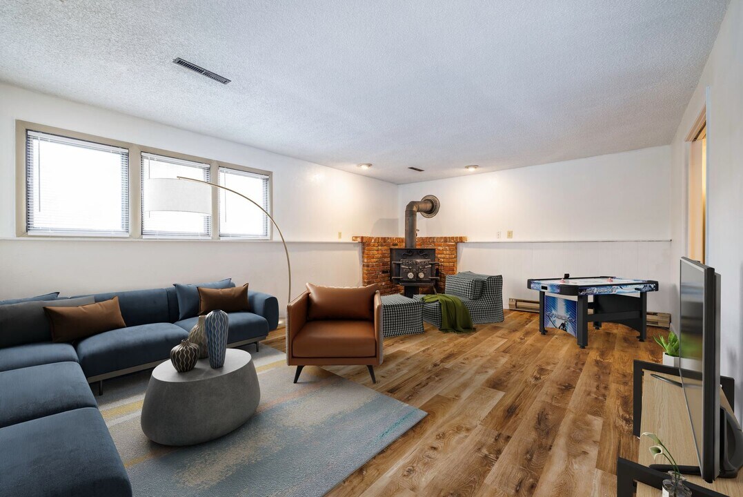 416 N 19th Ave in Bozeman, MT - Building Photo