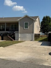 6539 Crestford Ln in Pasadena, TX - Building Photo - Building Photo