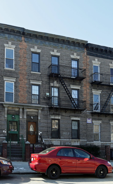 1926 Pacific St in Brooklyn, NY - Building Photo