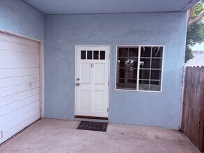 323 S Francisca Ave in Redondo Beach, CA - Building Photo - Building Photo