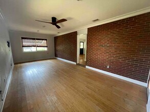 3708 Whispering Pines Dr in Pensacola, FL - Building Photo - Building Photo