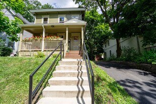 417 Cherry St in Syracuse, NY - Building Photo