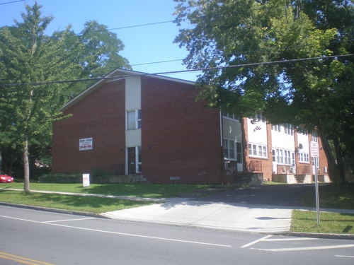 230 W Genesee St in Auburn, NY - Building Photo - Building Photo