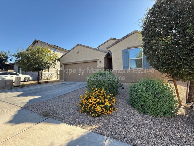 15811 W Banff Ln in Surprise, AZ - Building Photo - Building Photo