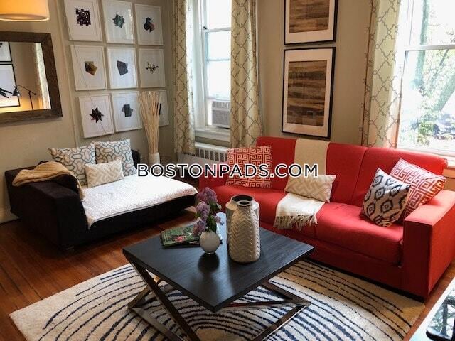 437 Hanover St, Unit 2 in Boston, MA - Building Photo - Building Photo