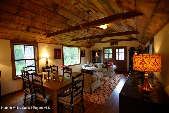 208 Cunningham Hill Rd in Canaan, NY - Building Photo - Building Photo