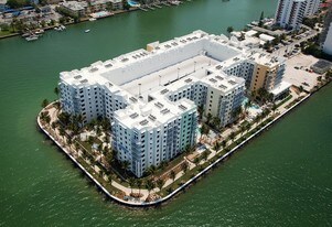Lake View Apartments For Miami Beach Fl Moda At North Bay Village Apartments