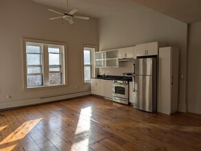 62 Sussex St, Unit #3 in Jersey City, NJ - Building Photo - Building Photo