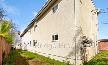 2612 Connie Dr in Sacramento, CA - Building Photo - Building Photo