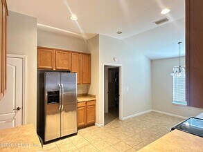 3732 Briar Ln in Orange Park, FL - Foto de edificio - Building Photo