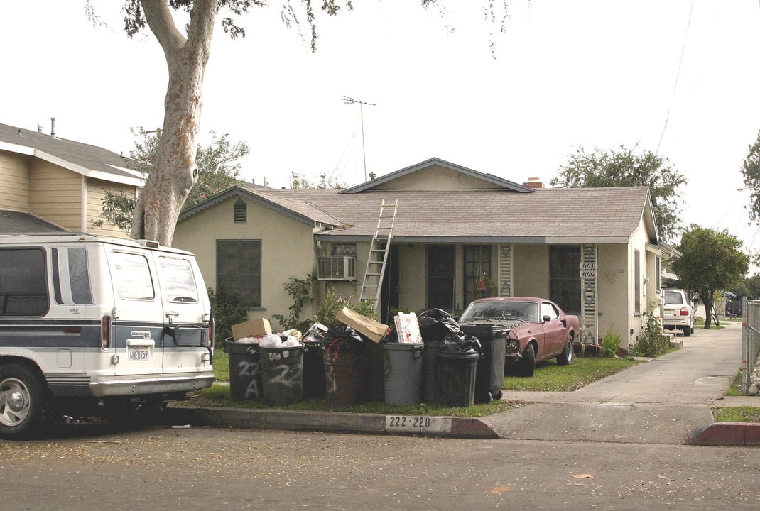 220-222 S 3rd St in Montebello, CA - Building Photo