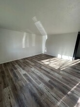 2255 Shadylane Dr in Springfield, OR - Building Photo - Building Photo