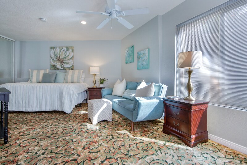 247 N Sandpiper Cir in Orange, CA - Building Photo