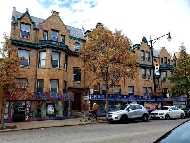 property at 3516 N Broadway
