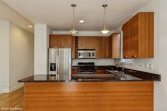 4012 S Indiana Ave in Chicago, IL - Building Photo - Building Photo