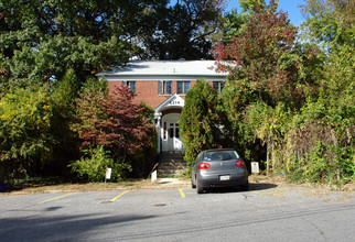 8214 Houston Ct in Takoma Park, MD - Building Photo - Building Photo