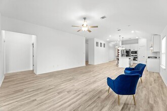 489 Cherrystone Loop in Buda, TX - Building Photo - Building Photo