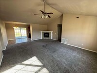 1070 Raspberry St in Elkins, AR - Building Photo - Building Photo