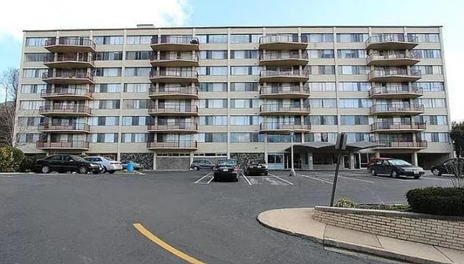property at 5353 Columbia Pike