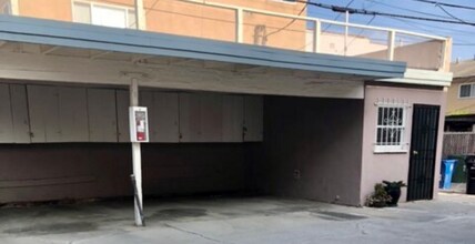 1466 S Sherbourne Dr in Los Angeles, CA - Building Photo - Building Photo