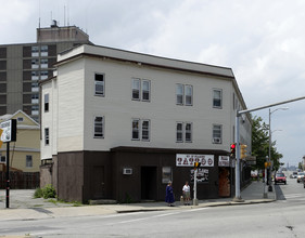 1703-1729 Pleasant St in Fall River, MA - Building Photo - Building Photo