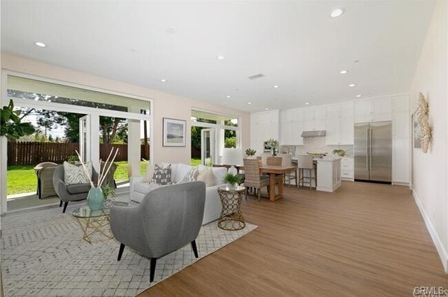 14142 Dall Ln in Tustin, CA - Building Photo - Building Photo