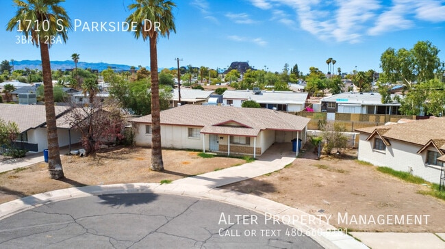 property at 1710 S Parkside Dr