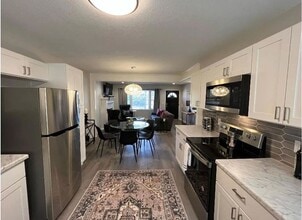 306 S Marble St in West Columbia, SC - Building Photo - Building Photo