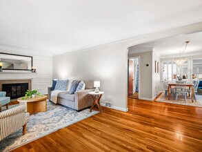 386 Walworth Ave, Unit SI ID1496104P in Euclid, OH - Foto de edificio - Building Photo