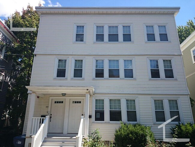 77 Beechcroft St in Boston, MA - Building Photo - Building Photo