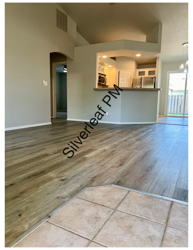 2095 W Swallowtail Pl in Nampa, ID - Building Photo - Building Photo