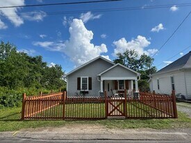 112 Lucile St, Unit Lucile- Full private home in Nashville, TN - Building Photo