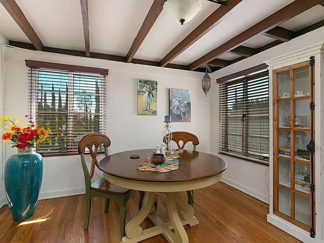 494 N Craig Ave, Unit 494 in Pasadena, CA - Building Photo - Building Photo