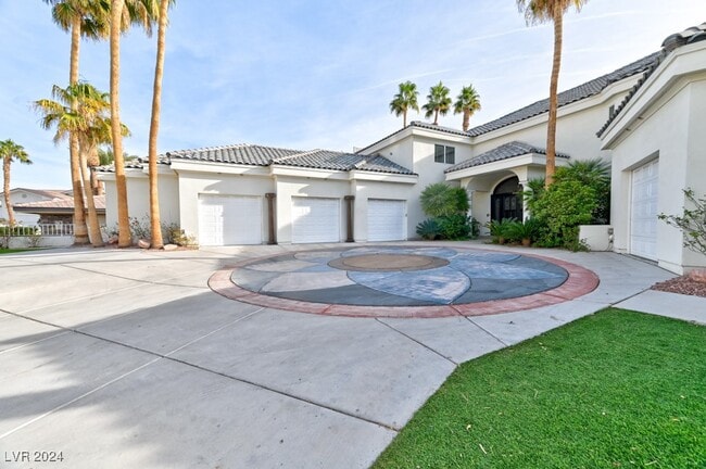 property at 3160 Bel Air Dr