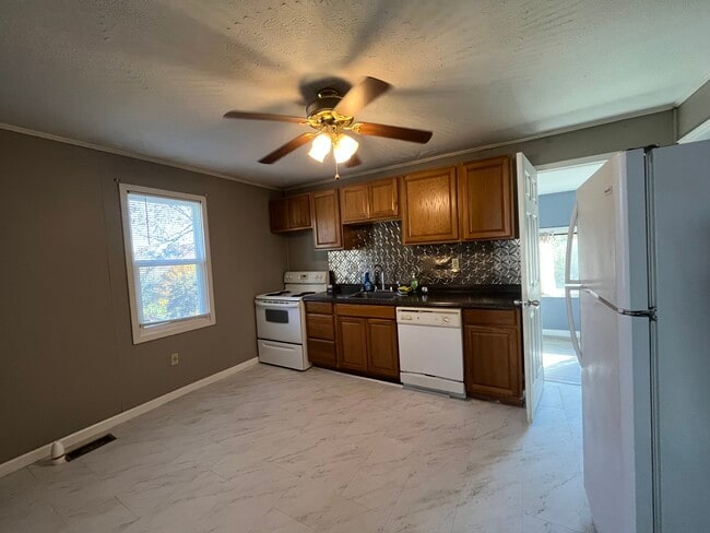 109 Dalton St in Kingsport, TN - Building Photo - Building Photo