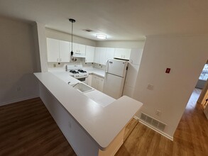1024 Edpas Rd in New Brunswick, NJ - Building Photo - Building Photo