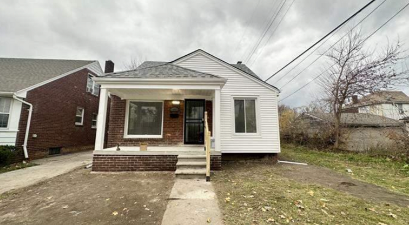 18851 Klinger St in Detroit, MI - Building Photo