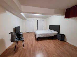 1409 Old Cannon Rd in Fort Washington, MD - Foto de edificio - Building Photo