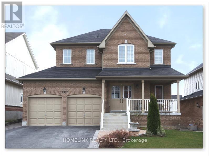 1115 Silver Fox Ct in Oshawa, ON - Building Photo