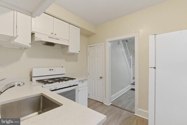 1611 Dounton St in Philadelphia, PA - Building Photo - Building Photo