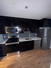 1523 W Girard Ave in Philadelphia, PA - Building Photo - Building Photo