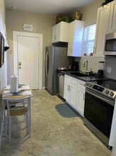 117 Glorietta in San Antonio, TX - Building Photo - Building Photo
