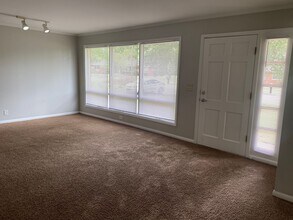 907 Whitehall Rd in Murfreesboro, TN - Building Photo - Building Photo