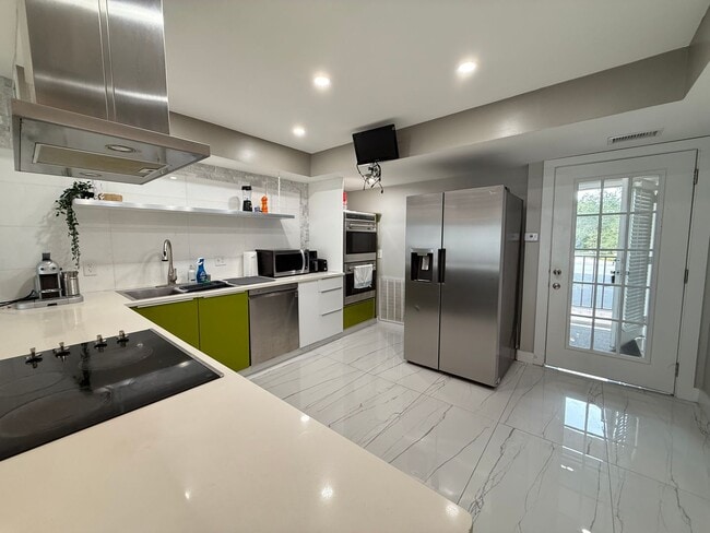 property at 4510 El Conquistador Pkwy