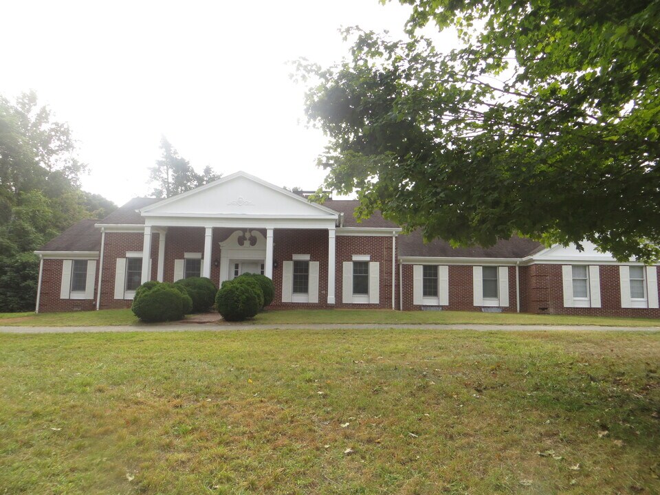 8750 Plenty Highlands Pl in Port Tobacco, MD - Building Photo