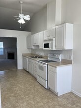 300 Jeremy Ln in Winterville, NC - Building Photo - Building Photo