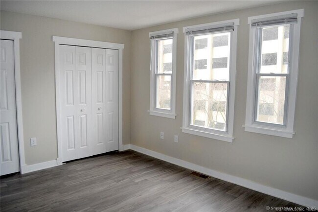 140 Maple Ave in Hartford, CT - Building Photo - Building Photo