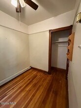 517 Hamilton St in Albany, NY - Foto de edificio - Building Photo