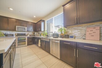 14432 Kabana Ln in Gardena, CA - Foto de edificio - Building Photo