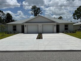 28 Rainstone Ln in Palm Coast, FL - Building Photo